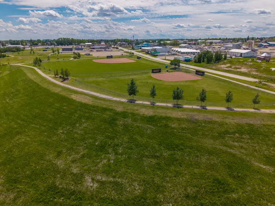 Aerial overview of the Valarosa community and ponds